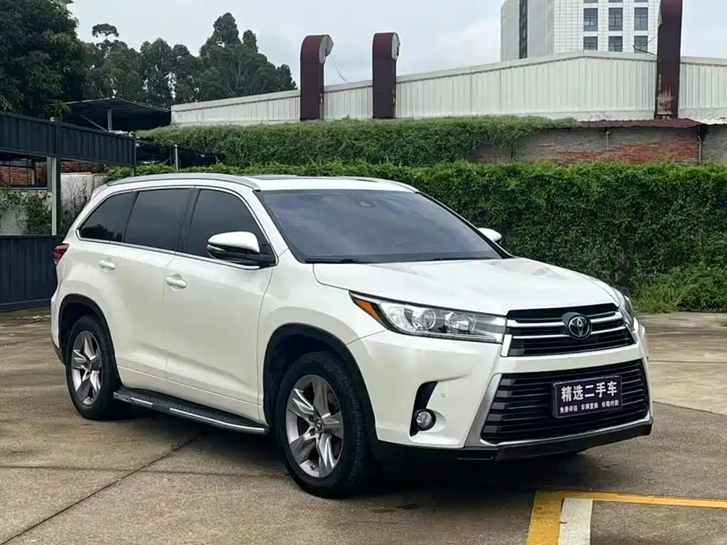 Toyota Highlander — миниатюра 3