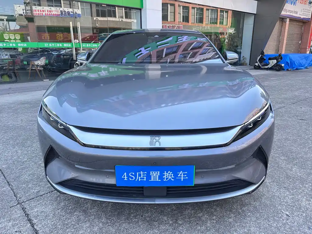 BYD Han — миниатюра 2