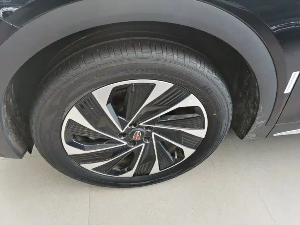 Hongqi Hongqi HS7 PHEV — миниатюра 23