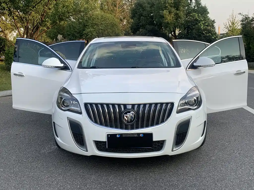 Buick Regal — миниатюра 9