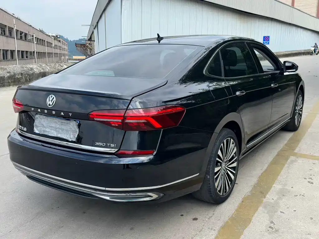 Volkswagen Passat — миниатюра 9