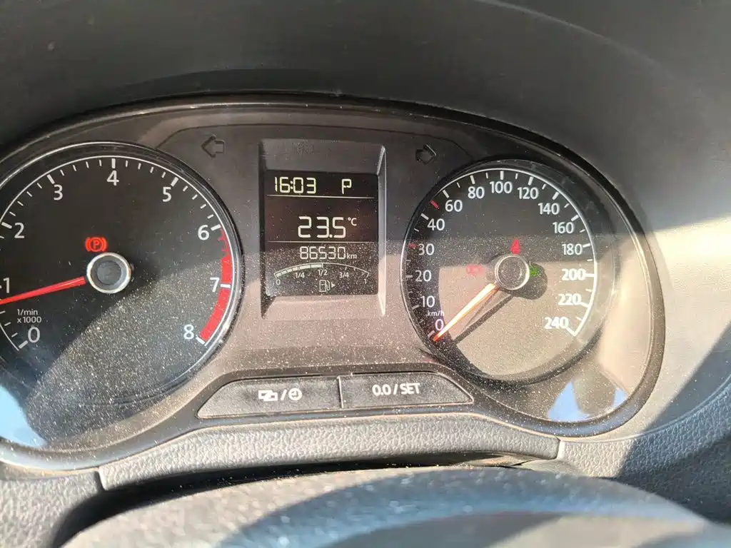 Volkswagen Polo — миниатюра 5