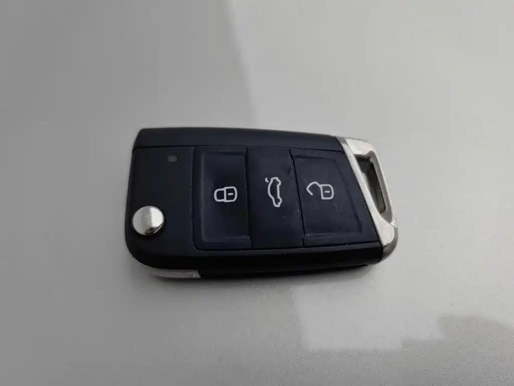 Volkswagen Tiguan L — миниатюра 19