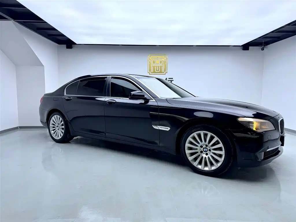BMW 7 Series 7 2010 760Li