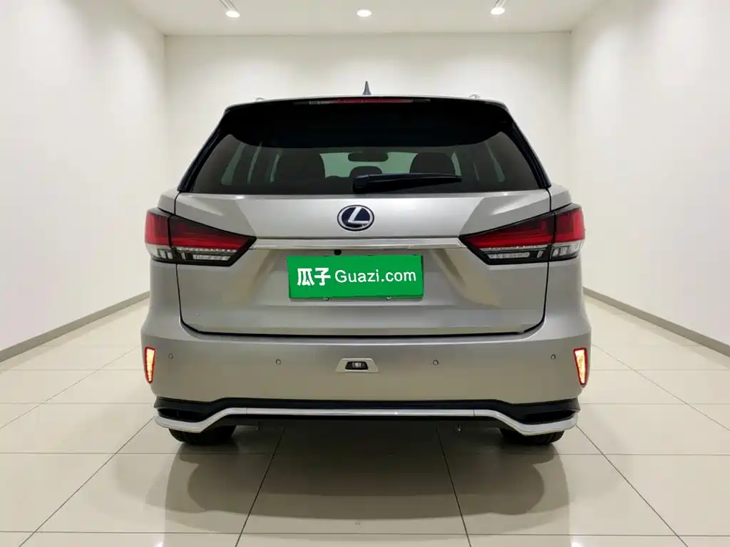 Lexus RX — миниатюра 5