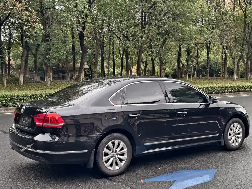 Volkswagen Passat — миниатюра 7