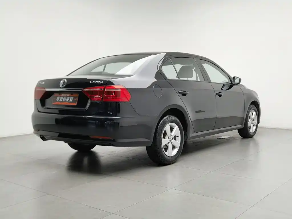 Volkswagen Lavida — миниатюра 2