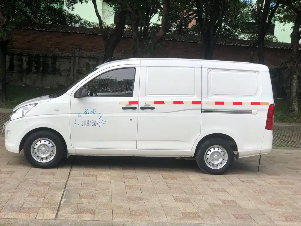 Wuling RongguangV V 2019 1.5L VI LAR
