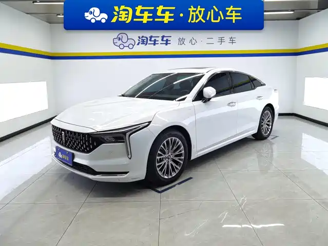 2023 Bestune B70