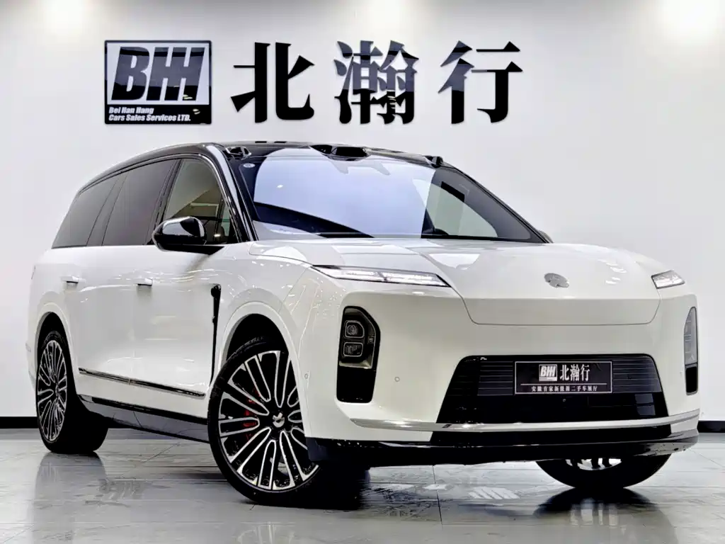 NIO ES8 2026 мест Executive