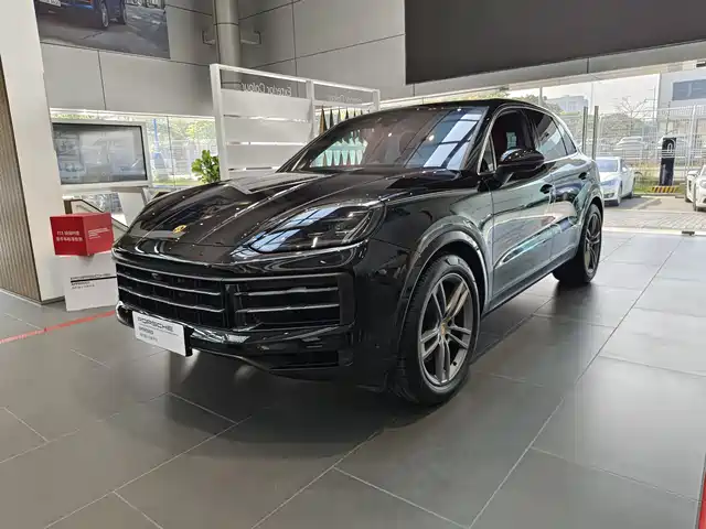 PORSCHE CAYENNE