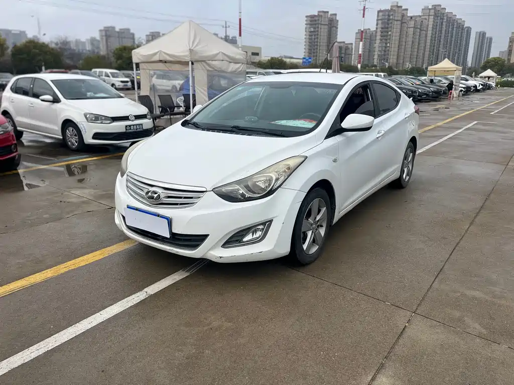 Hyundai Elantra Langdong 2014
