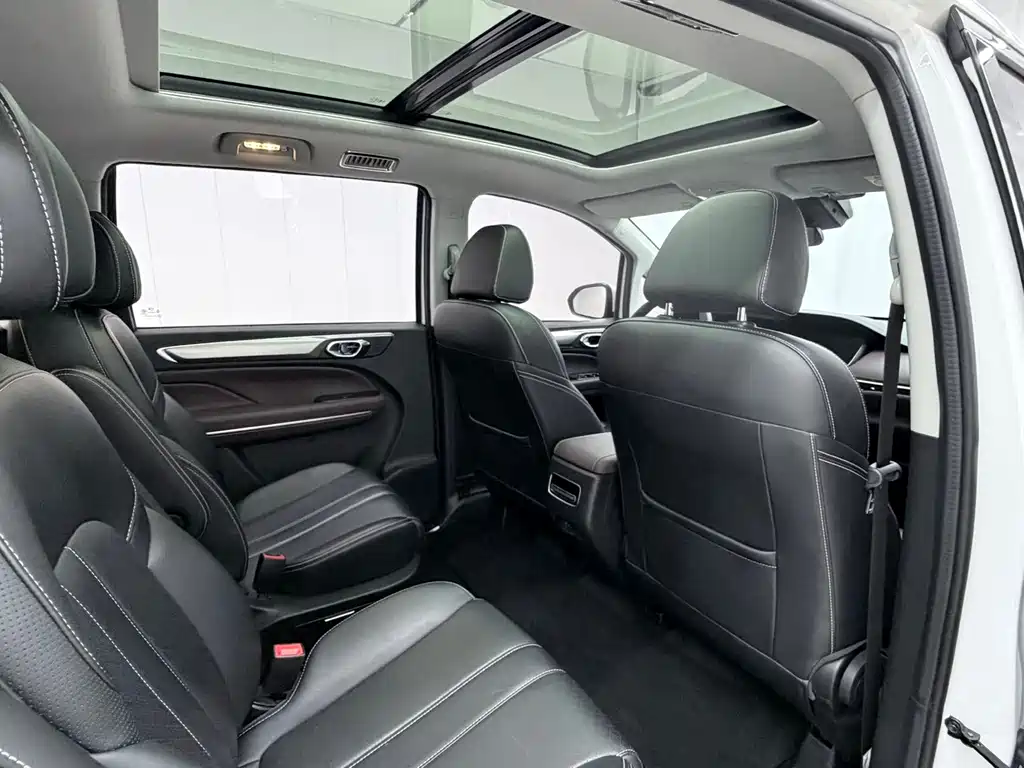 GAC Motor Trumpchi M6 — миниатюра 19