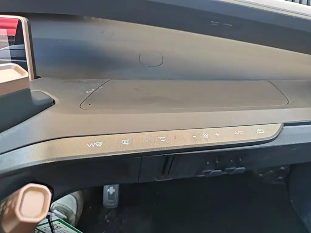 Wuling Nano EV — миниатюра 13
