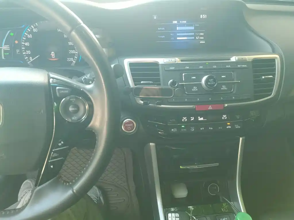 Honda Accord — миниатюра 6