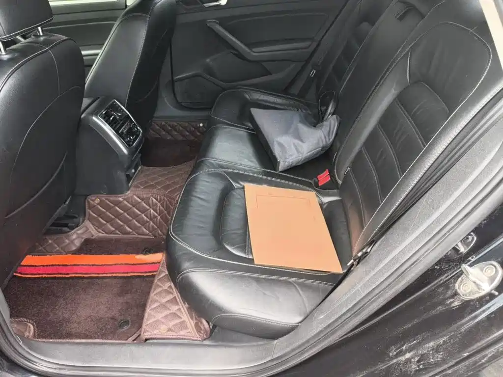Volkswagen Passat — миниатюра 15