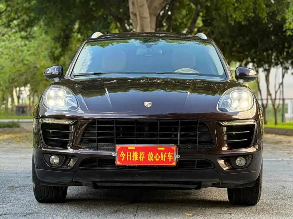 Porsche Macan — миниатюра 2