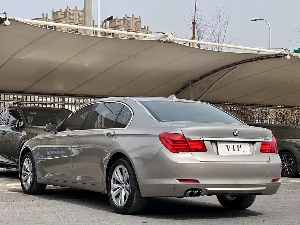 BMW 7 Series 7 2009 730Li Lead