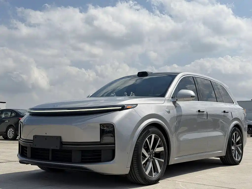 Li Auto Li L8 2023