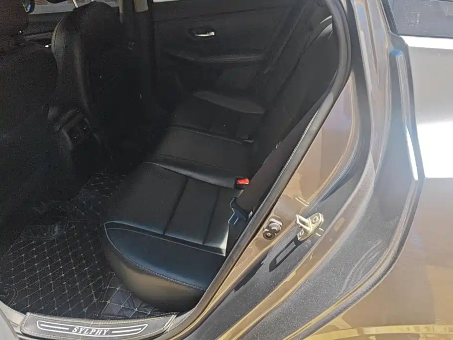 Nissan Sylphy — миниатюра 11