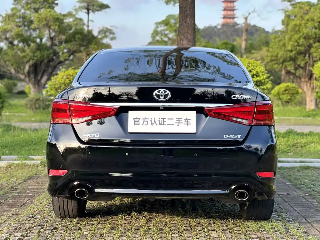Toyota Crown 2.0T Fashion Edition, фото 17