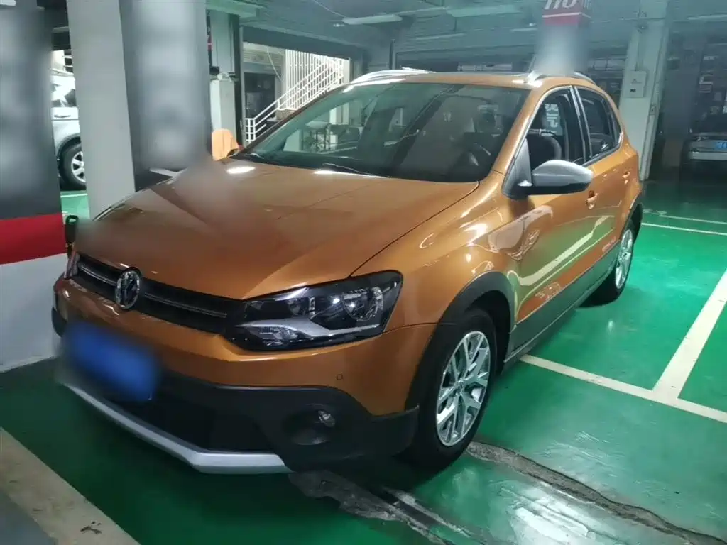 Volkswagen Polo 2015