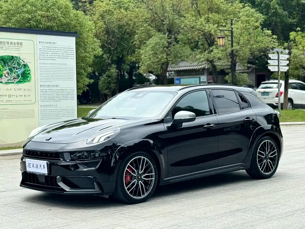 Lynk & Co 02 Hatchback 2022