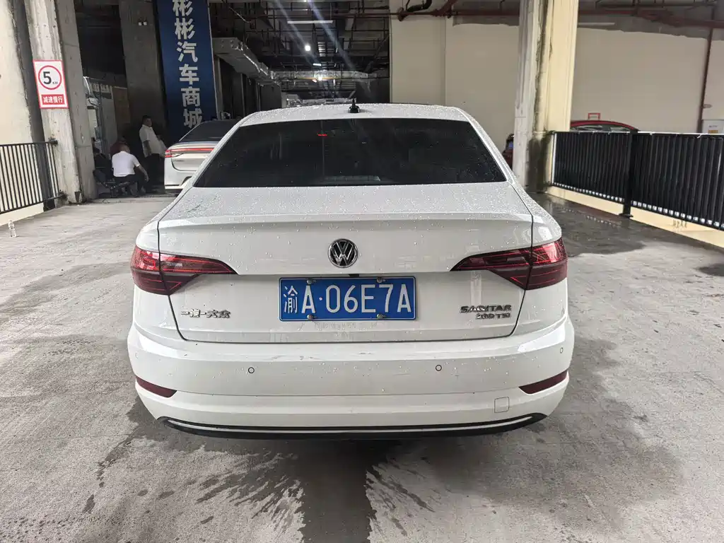 Volkswagen Sagitar — миниатюра 7