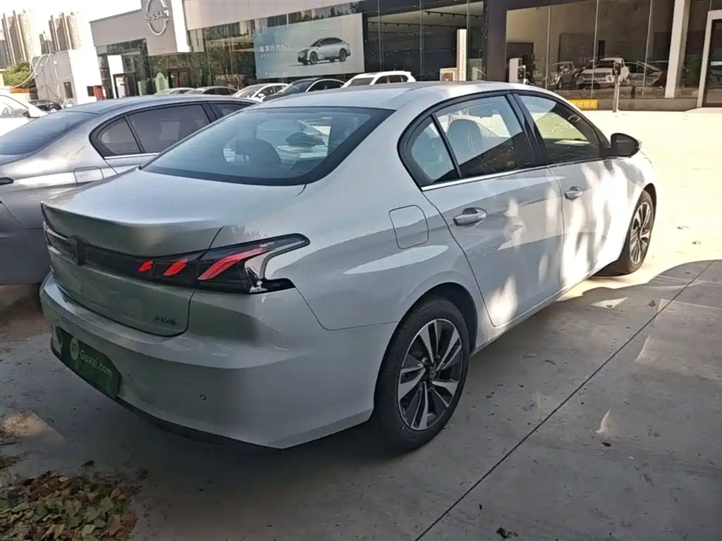 Peugeot 408 2024 360THP
