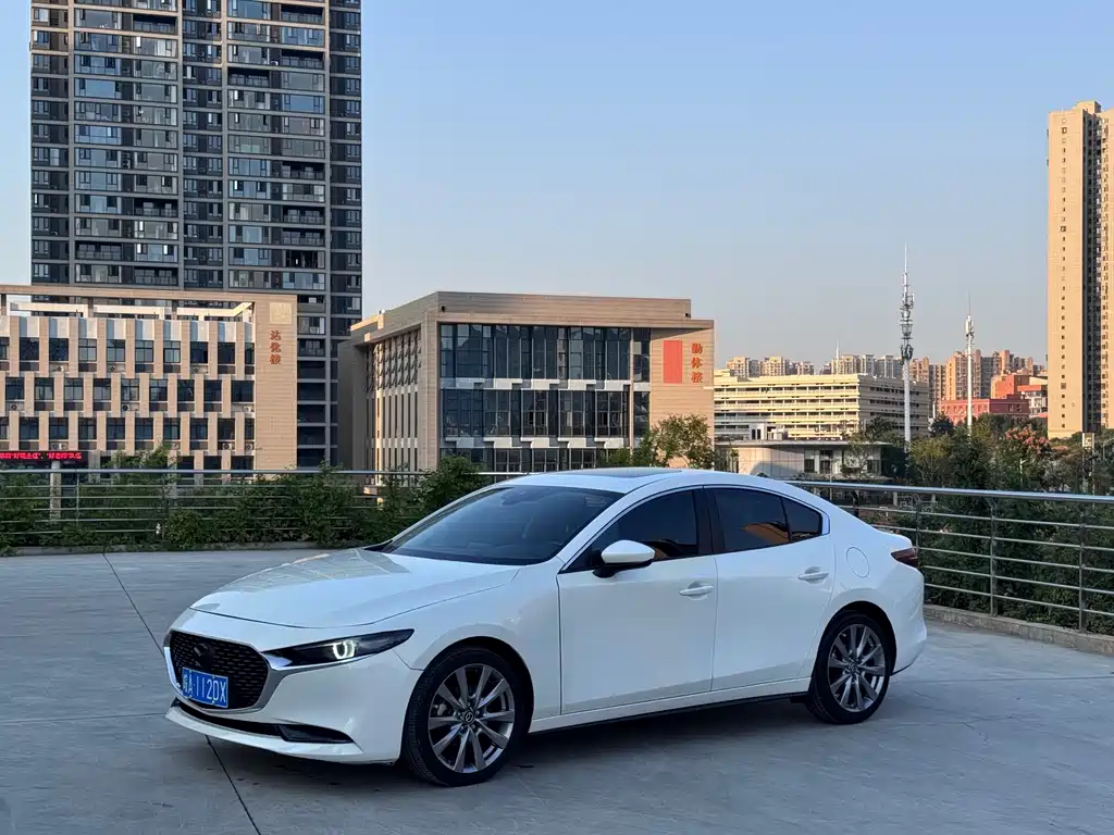 Mazda 3 Axela