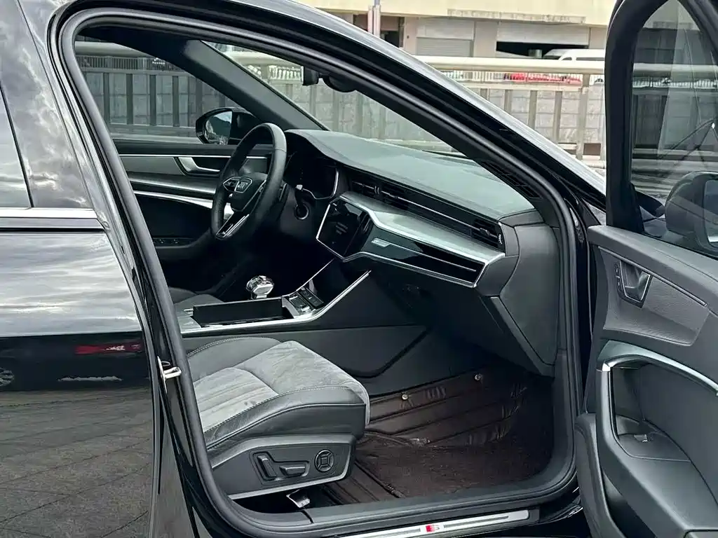Audi A6L — миниатюра 7