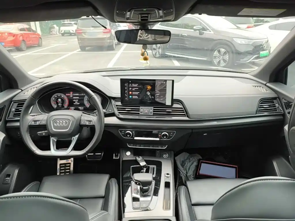 Audi Q5L — миниатюра 10