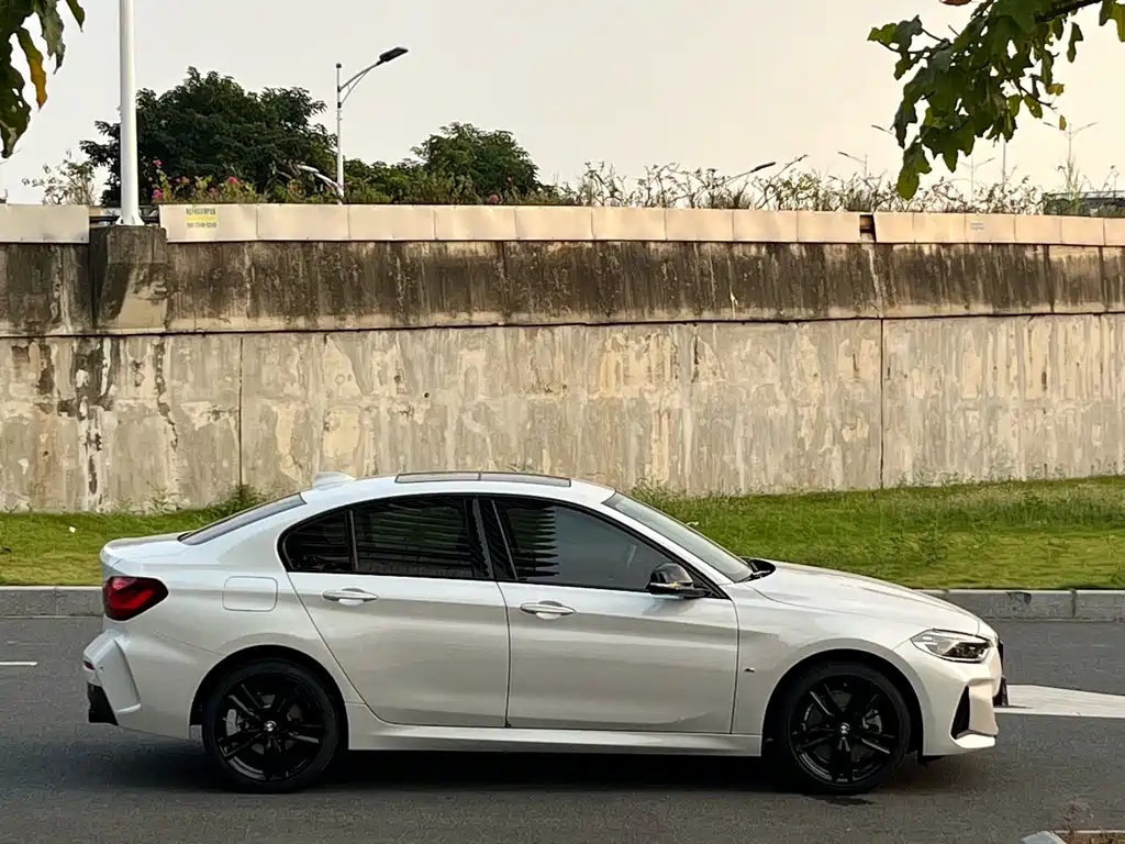 BMW 1 Series — миниатюра 8