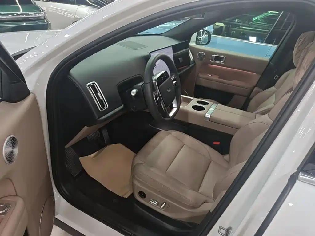Li Auto Li L6 — миниатюра 16