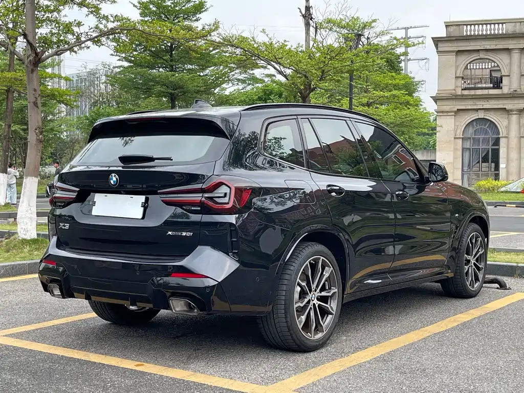 BMW X3 2023 xDrive30i Lead M