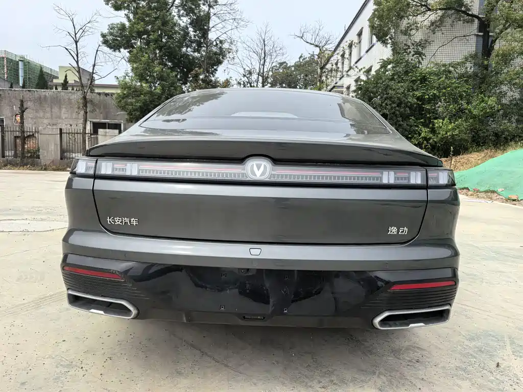 Changan Eado — миниатюра 8