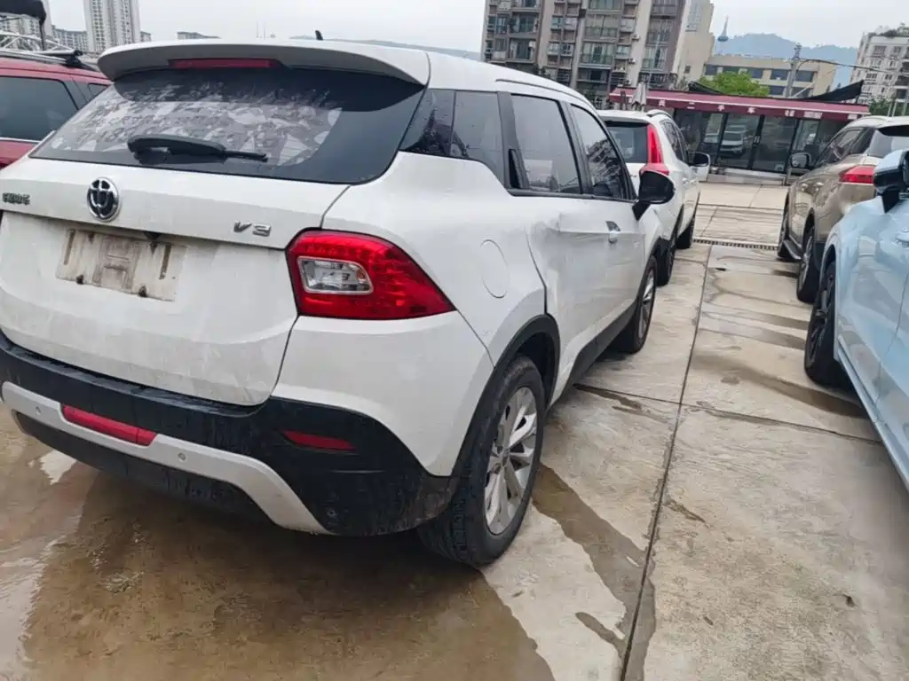 Zhonghua V3 — миниатюра 8
