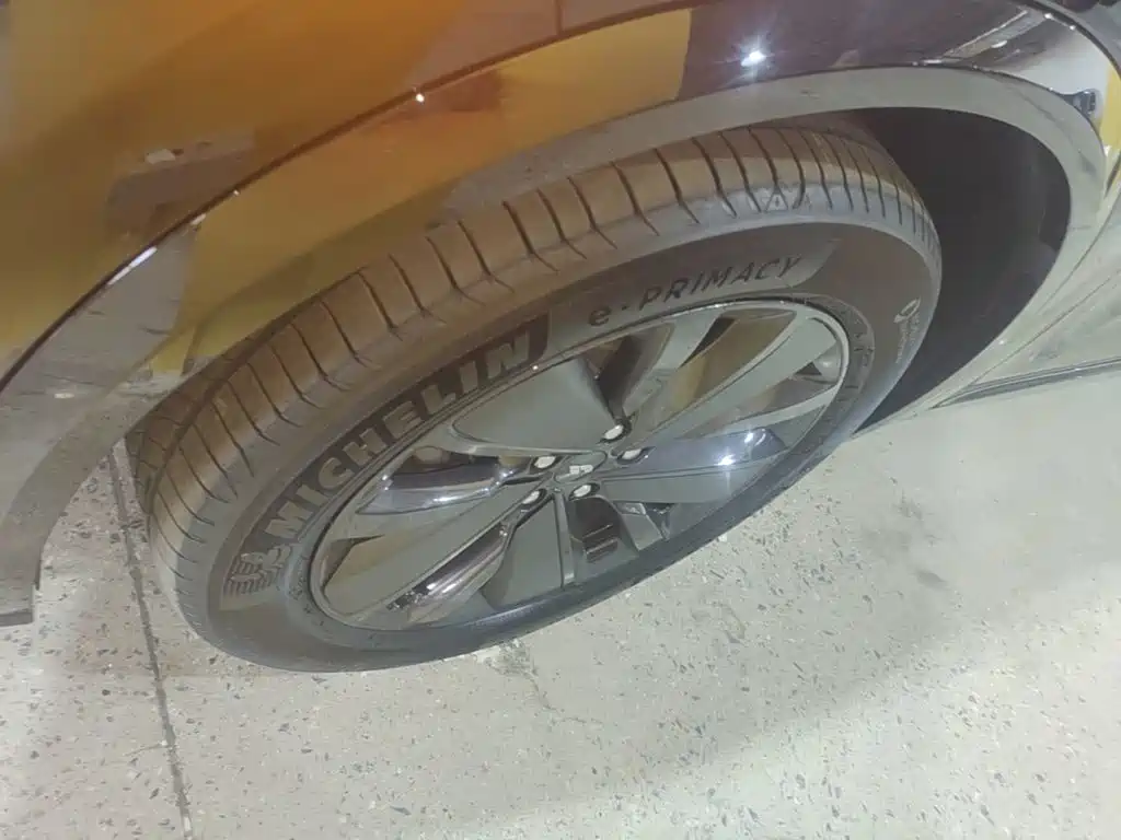 Li Auto Li L8 — миниатюра 23