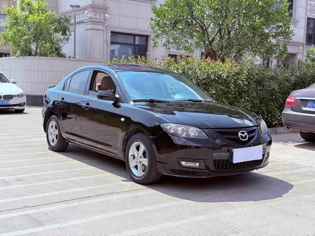 Mazda 3 — миниатюра 3
