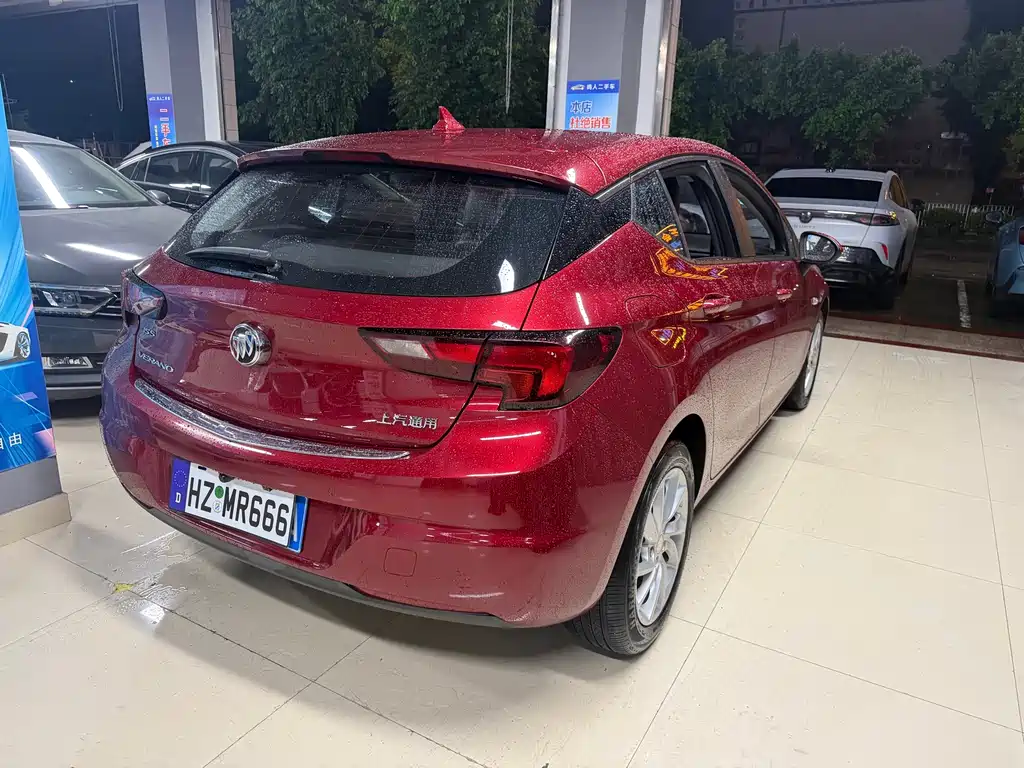 Buick Verano — миниатюра 6