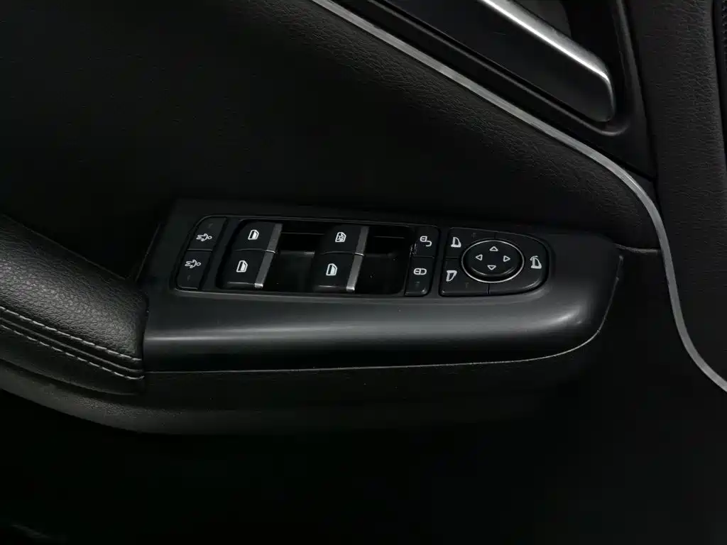 BYD Tang — миниатюра 9