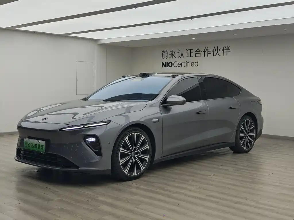 NIO ET7