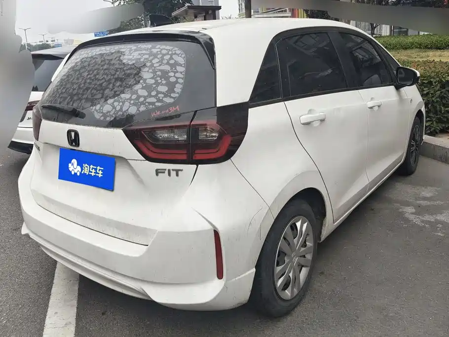 Honda Fit — миниатюра 3