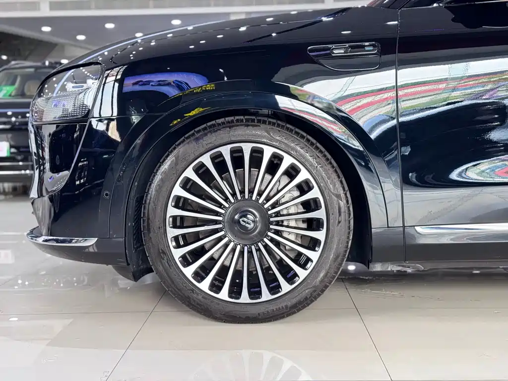 Aito M9 2024 Ultra 42kWh 6 мест