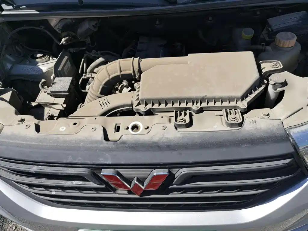 Wuling Hongguang V — миниатюра 11