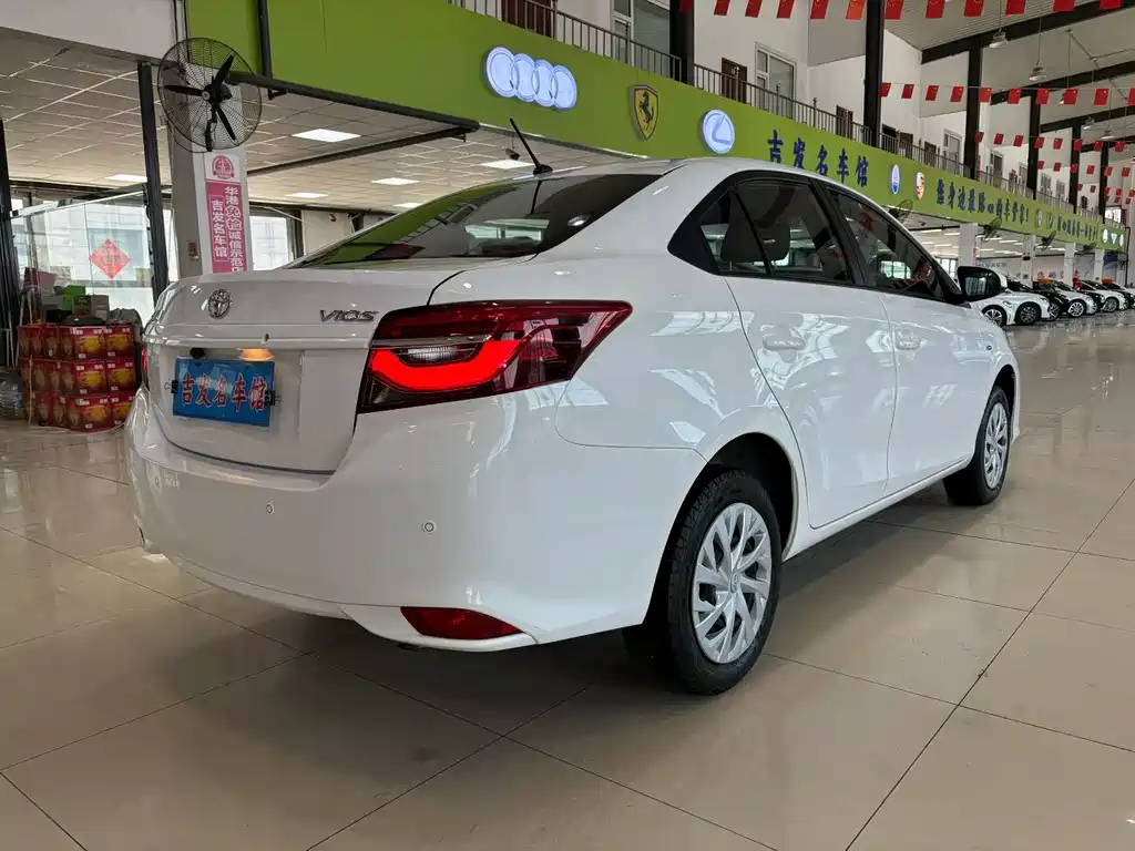 TOYOTA VIOS