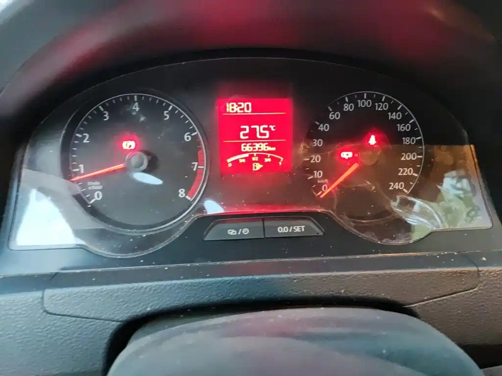 Volkswagen Santana — миниатюра 12