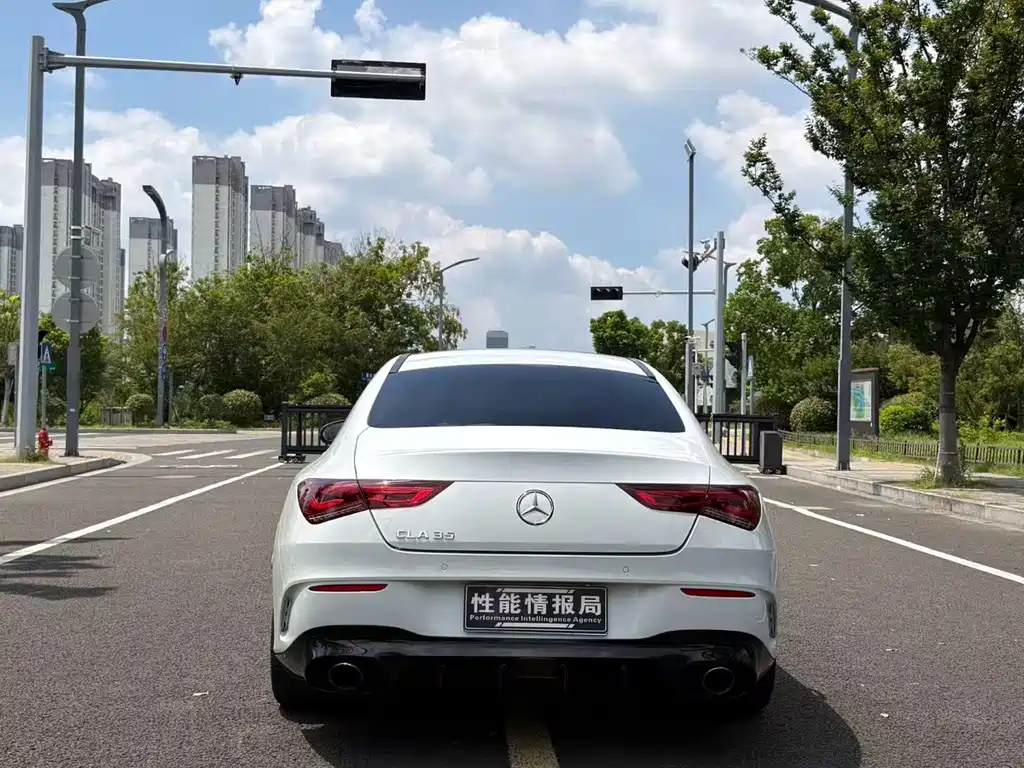 Mercedes-Benz CLA AMG — миниатюра 8