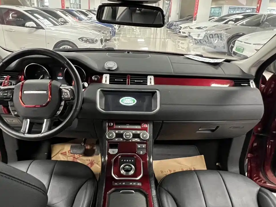 Land Rover Evoque — миниатюра 26
