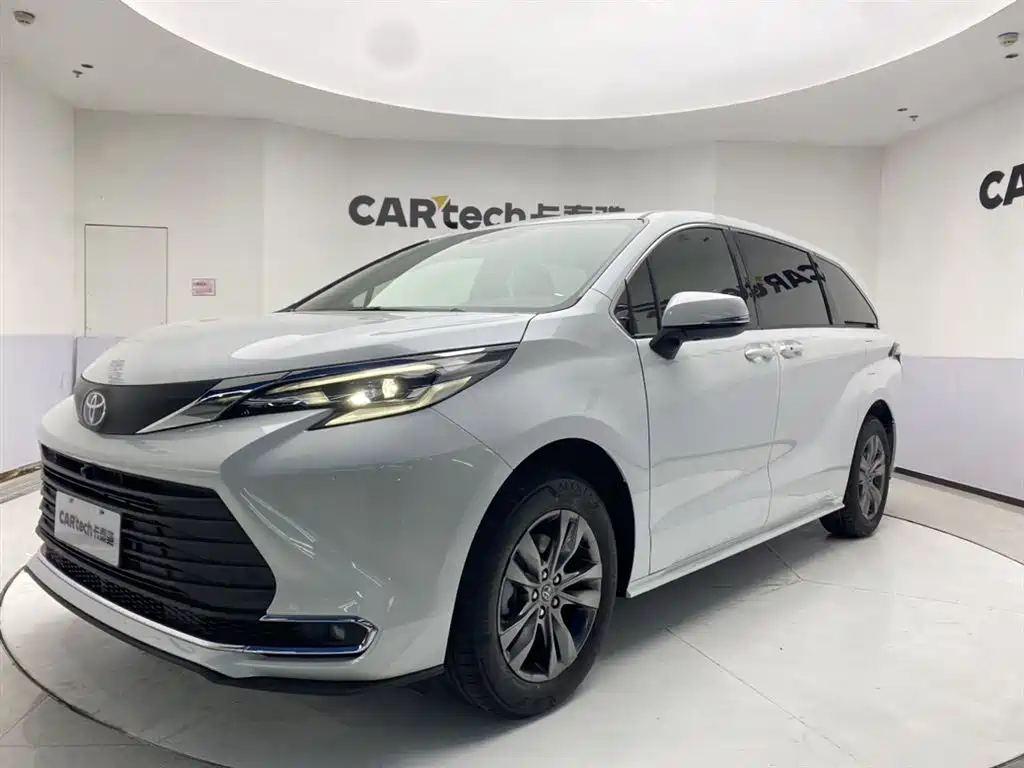 Toyota Sienna 0
